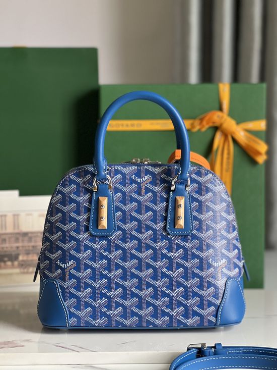 Goyard Vendome Classic Shell Bag 8273