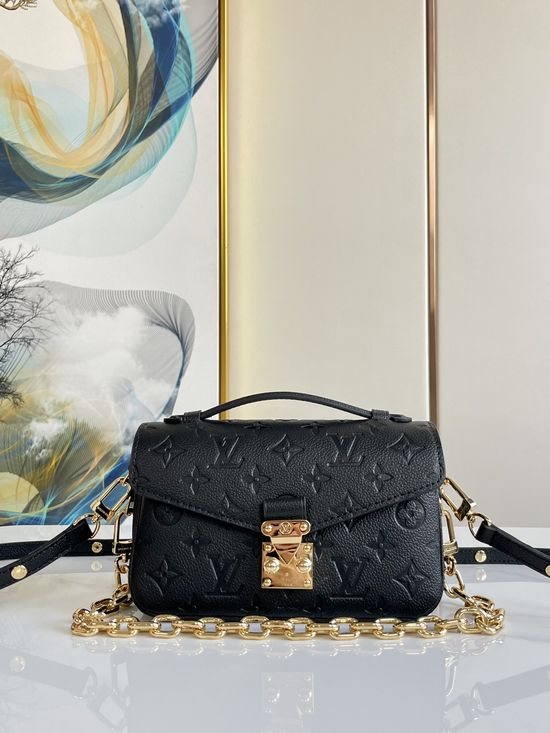 Louis Vuitton Pochette Metis Black Leather Crossbody Bag M46595