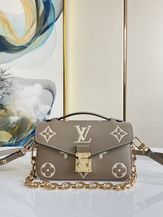 Louis Vuitton Pochette Metis Grey Leather Crossbody Bag M23081