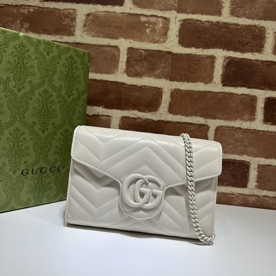 Gucci Chain Shoulder Bag White Leather 474575