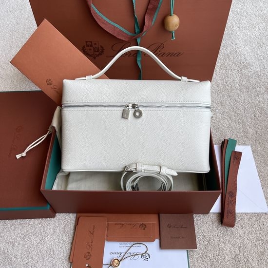 Loro Piana Extra Pocket White Lunch Bag FAI 8511