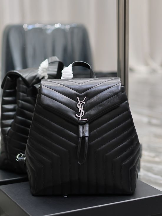 Yves Saint Laurent Loulou Quilted Backpack 506273