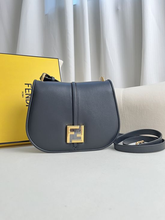 Fendi Cmon Medium Leather Handbag 507