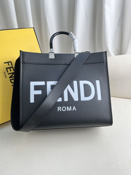 Fendi Sunshine Medium Leather Tote Bag 877