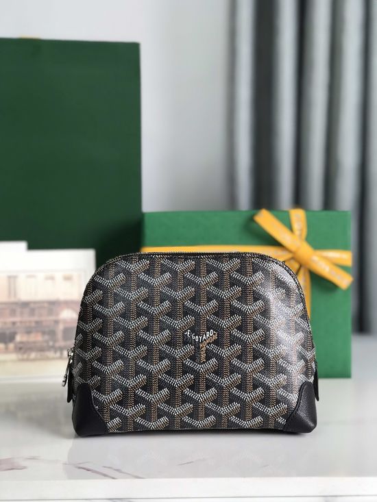 Goyard Vendome Pouch Shell Shaped Cosmetic Bag 020232