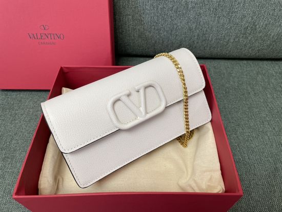 Valentino VLogo Signature Grainy Calfskin Clutch 0093