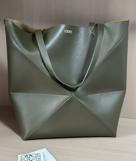 Loewe Puzzle Fold Glossy Leather Tote Bag 1761