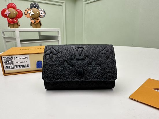 Louis Vuitton Taurillon Leather Key Holder M82604
