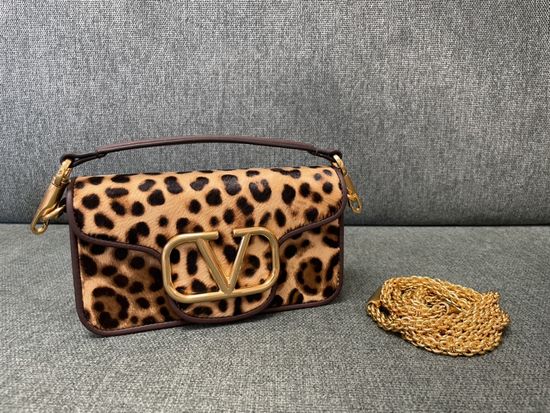 Valentino Calfskin Underarm Bag 1133