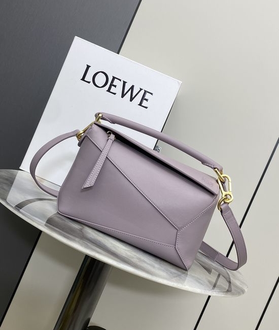 Loewe Puzzle Smooth Leather Handbag 9311