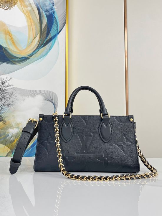 Louis Vuitton ONTHEGO Leather Square Bag M23640