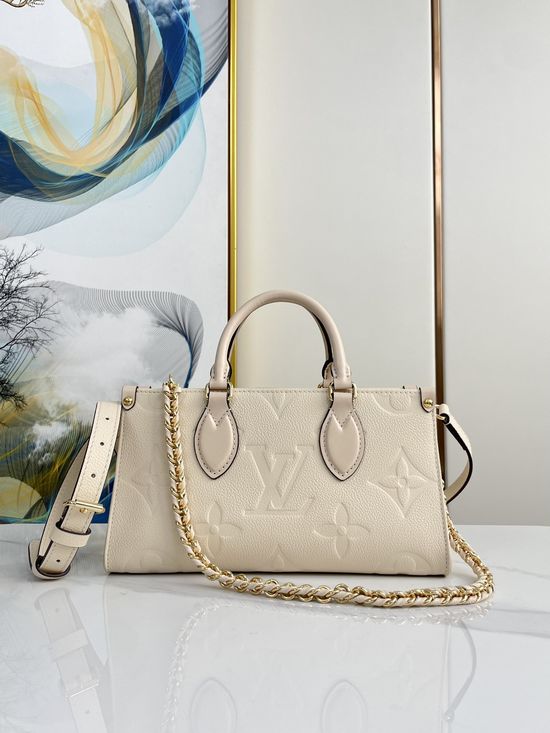 Louis Vuitton ONTHEGO Leather Square Tote Bag M23698