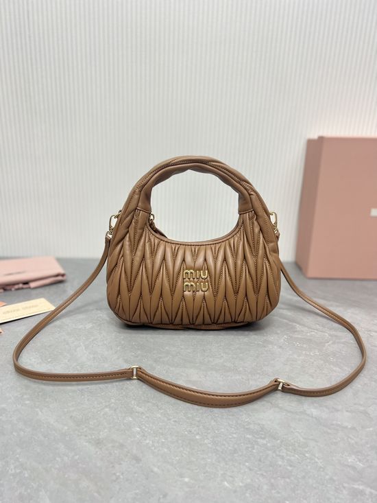 Miu Miu MiuWander Matelasse Textured Handbag 5BC125