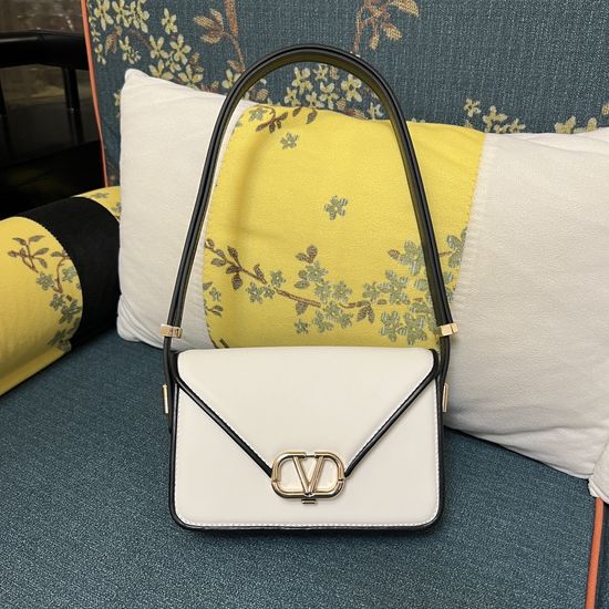 Valentino GARAVANI LETTER Small Leather Handbag 1050S