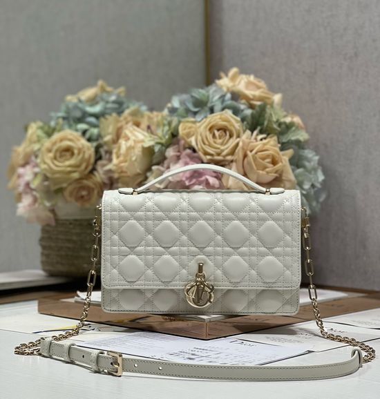 Christian Dior Miss Christian Dior White Handbag 0997