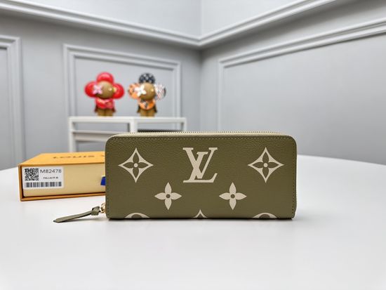 Louis Vuitton Portefeuille Clemence Wallet M82478