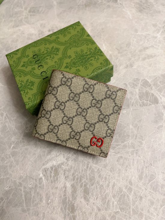 Gucci PVC Wallet 768243
