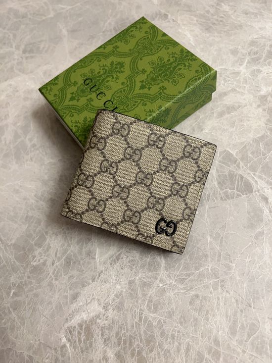 Gucci PVC Wallet 768243