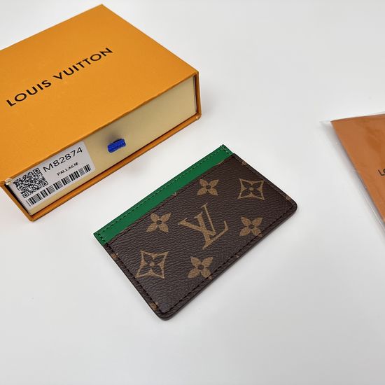 Louis Vuitton Monogram Macassar Green Card Holder M82874
