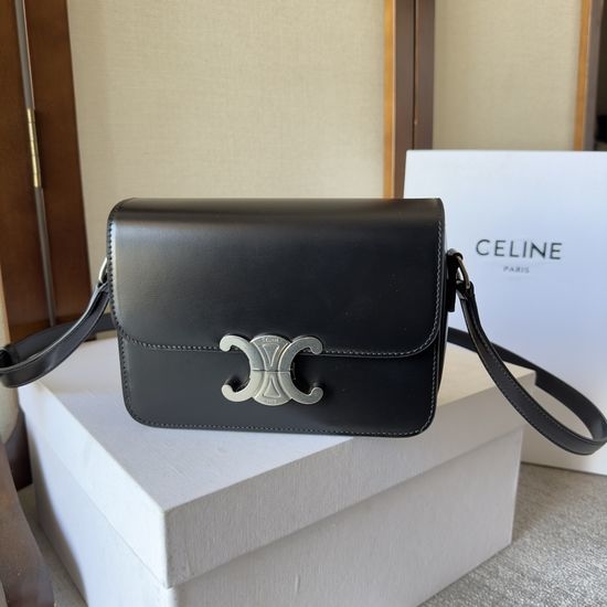 Celine TEEN TRIOMPHE BAG Textured Leather Bag 188423