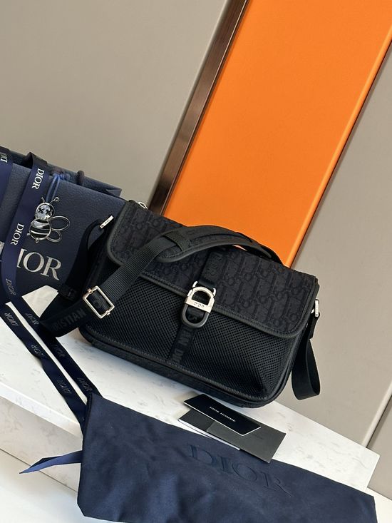 Christian Dior 8 Oblique Print Shoulder Bag 93382