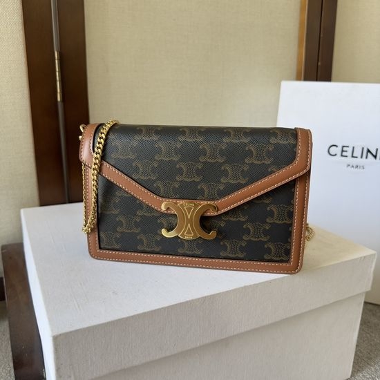 Celine CUIR TRIOMPHE Printed Envelope WOC 101033