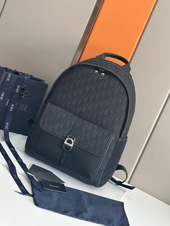 Christian Dior Christian Dior 8 Oblique Printed Backpack 93383