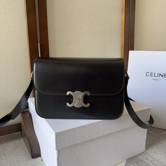 Celine Triomphe Classic Retro Leather Bag 187363