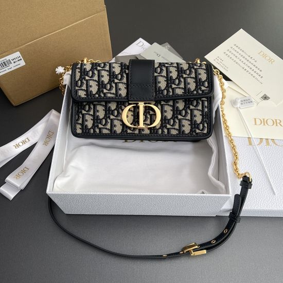 Christian Dior 30 Montaigne Oblique Print Chain Bag M9334