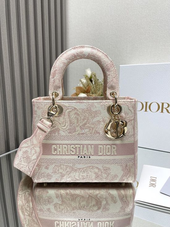 Christian Dior Lady Christian Dior Embroidered Bag 11696