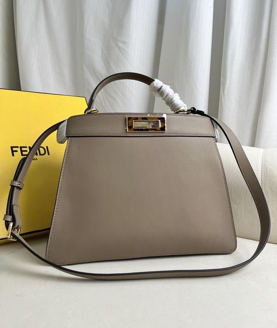 Fendi Peekaboo ISeeU Dove Grey Leather Bag 0230