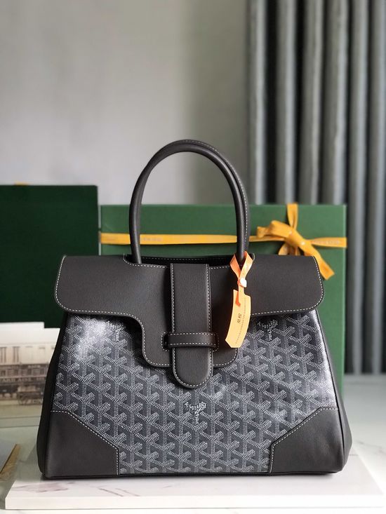 Goyard Saigon Tote Spacious Elegant Bag 020236
