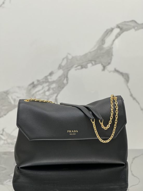Prada Chain Handbag Large Capacity 1BD368