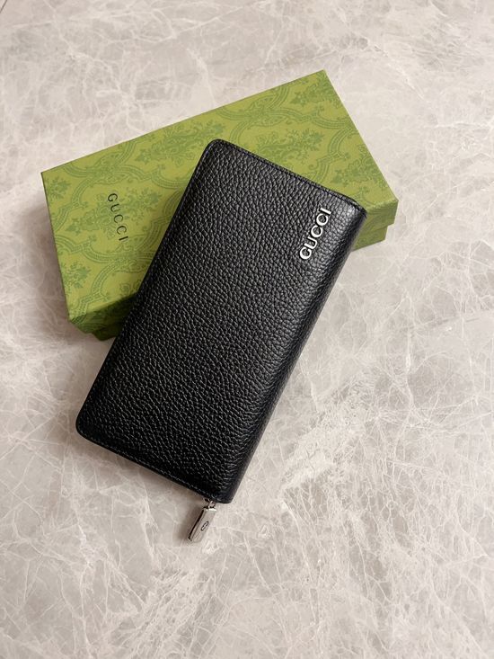 Gucci Classic Leather Wallet 771154