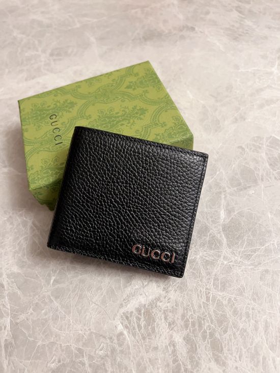 Gucci Classic Leather Wallet 771148