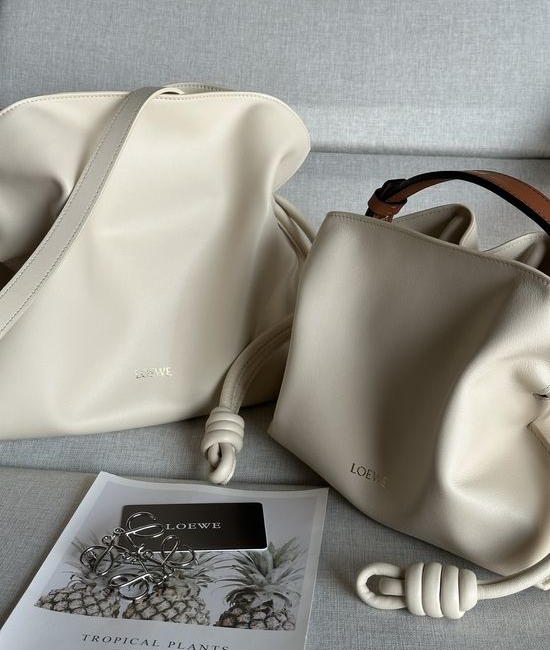 Loewe Flamenco Knot Medium Bag 11050A