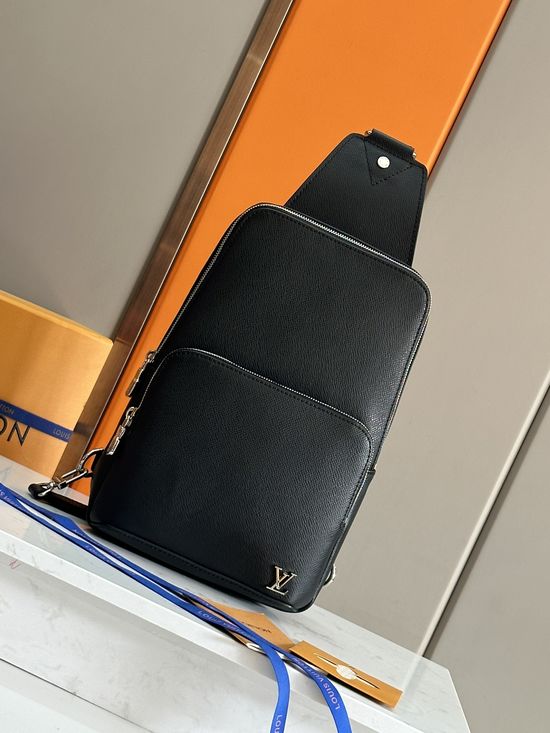 Louis Vuitton Avenue Epi Leather Crossbody Bag N30443