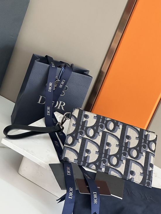 Christian Dior Oblique A5 Clutch 226