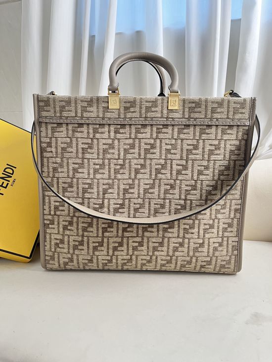 Fendi Sunshine Large Chenille Tote Bag 2253