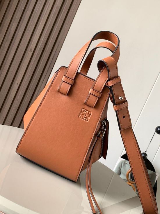 Loewe Hammock Convertible Shoulder Bag 9002