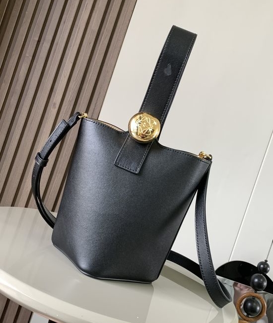 Loewe Pebble Mini Bucket Bag 9047