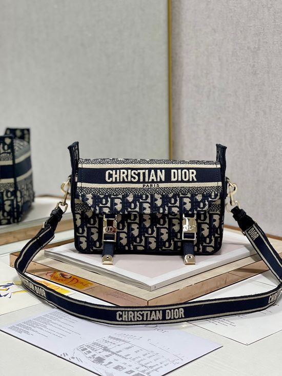 Christian Dior Oblique Printed Messenger Bag 1241