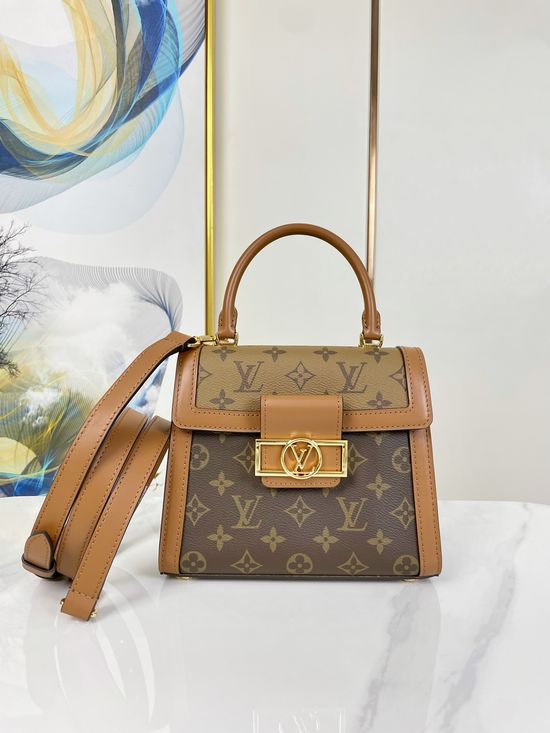 Louis Vuitton Dauphine Crossbody Bag M46751