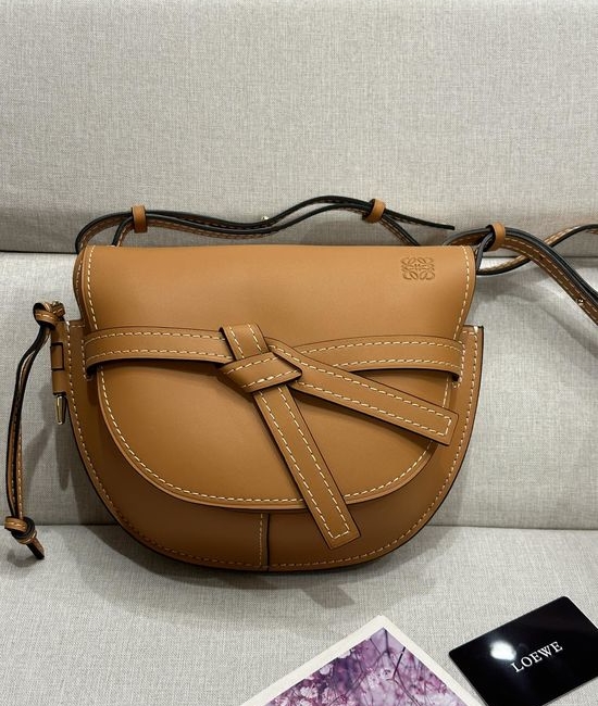 Loewe Gate Vintage Leather Saddle Bag 56t20
