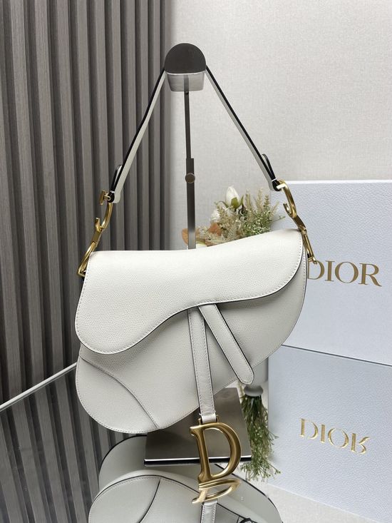 Christian Dior Saddle Palm Grain Leather Bag 0989