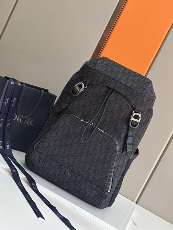 Christian Dior 8 Backpack 93390