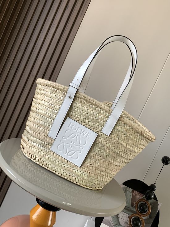 Loewe Basket Woven Palm Leaf and Calfskin Handbag 8005