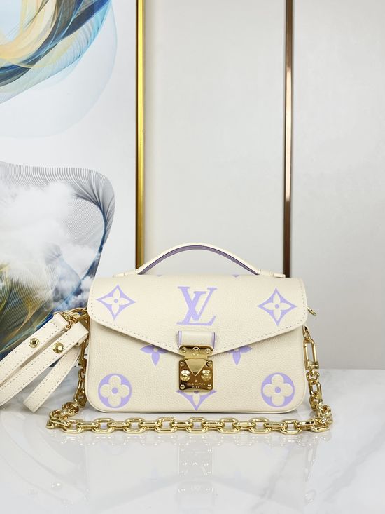 Louis Vuitton Pochette Metis Leather Crossbody Bag M23940