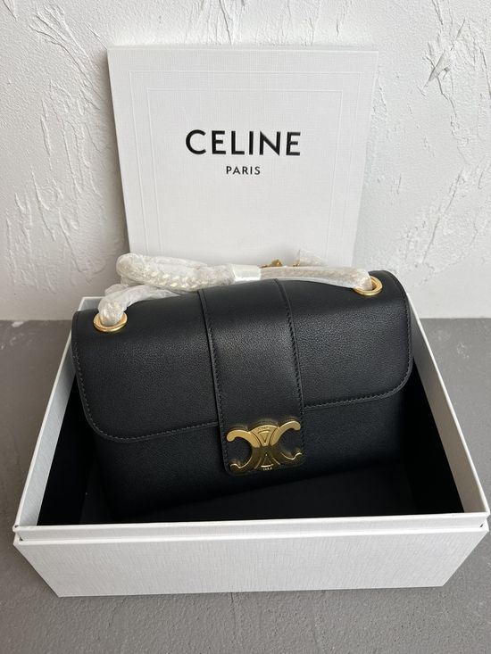 Celine TEEN VICTOIRE Small Grained Calfskin Handbag 116593