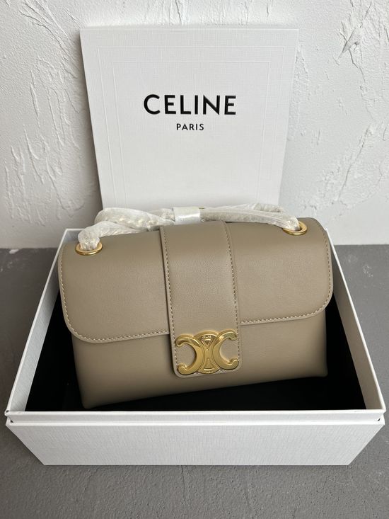 Celine TEEN VICTOIRE Small Handbag 116593